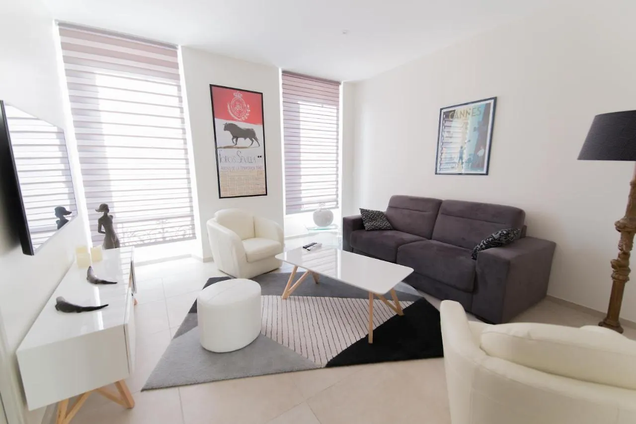 Alceste Apartment - Cannes Banane France